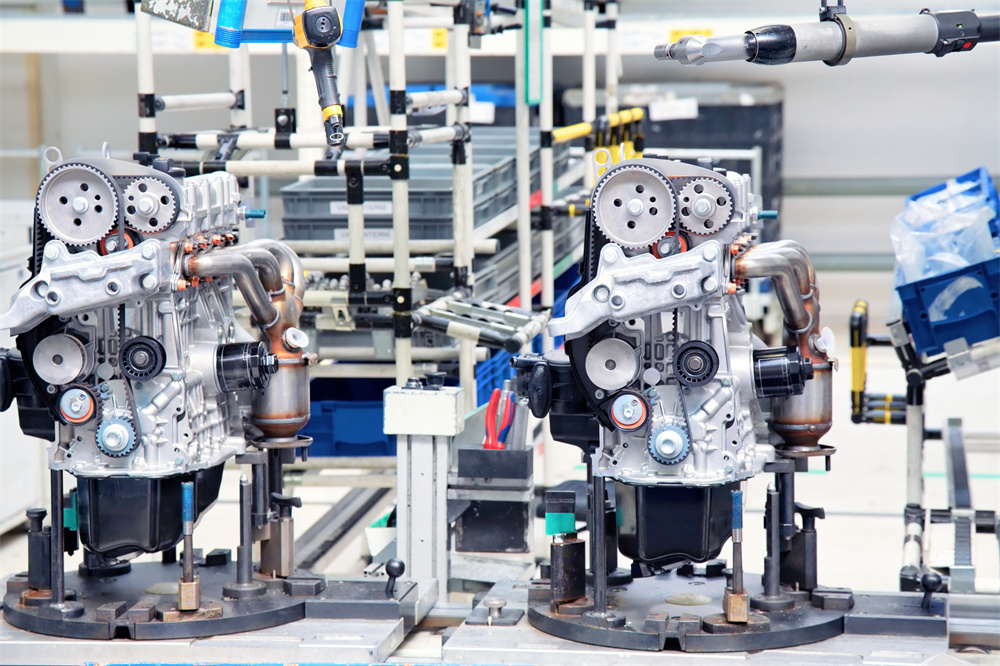 攝圖網_300630798_汽車發動機制造零件(企業商用).jpg